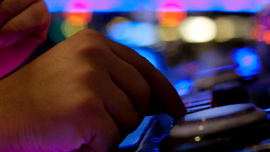 casino party coin pusher diamonds